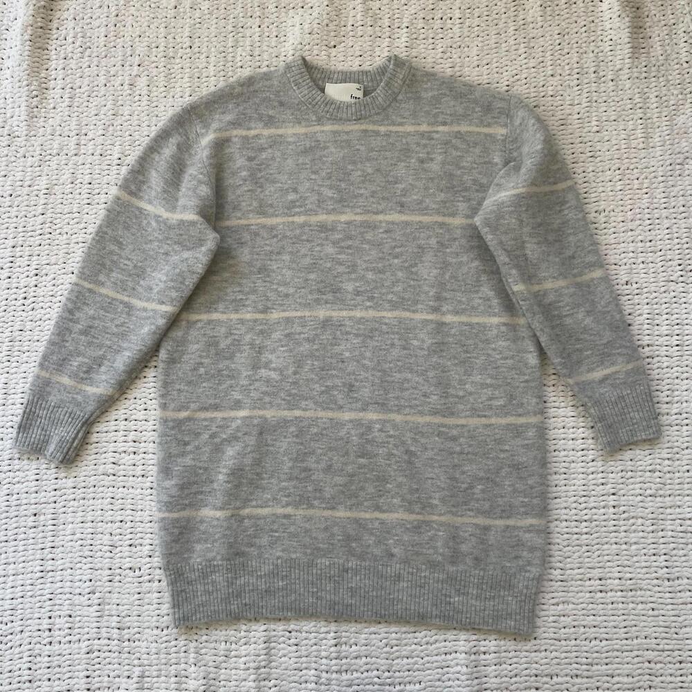 Aritzia Wilfred Cipriana Grey Striped Alpaca Blend Sweater - Size Medium